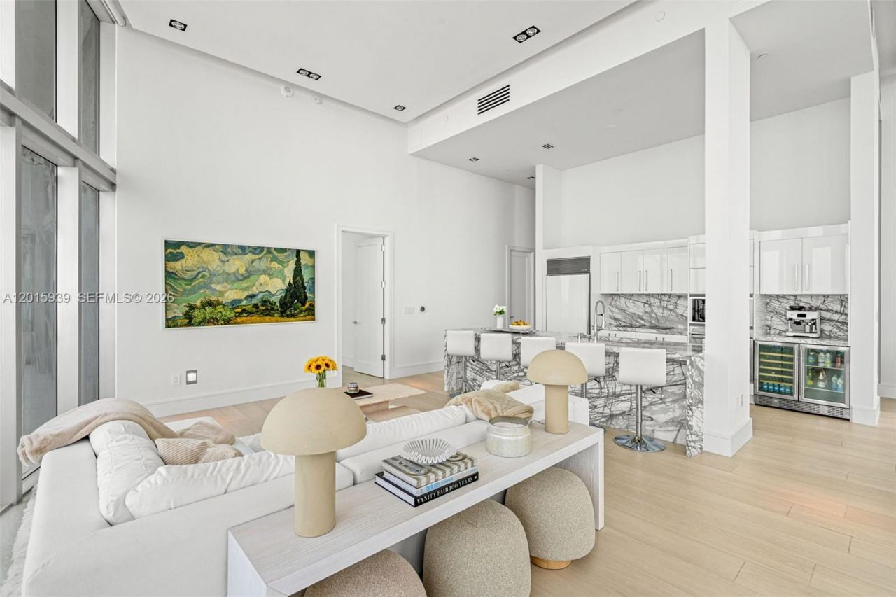 465 Brickell Ave, Unit 4101, Miami, FL 33131 Photo