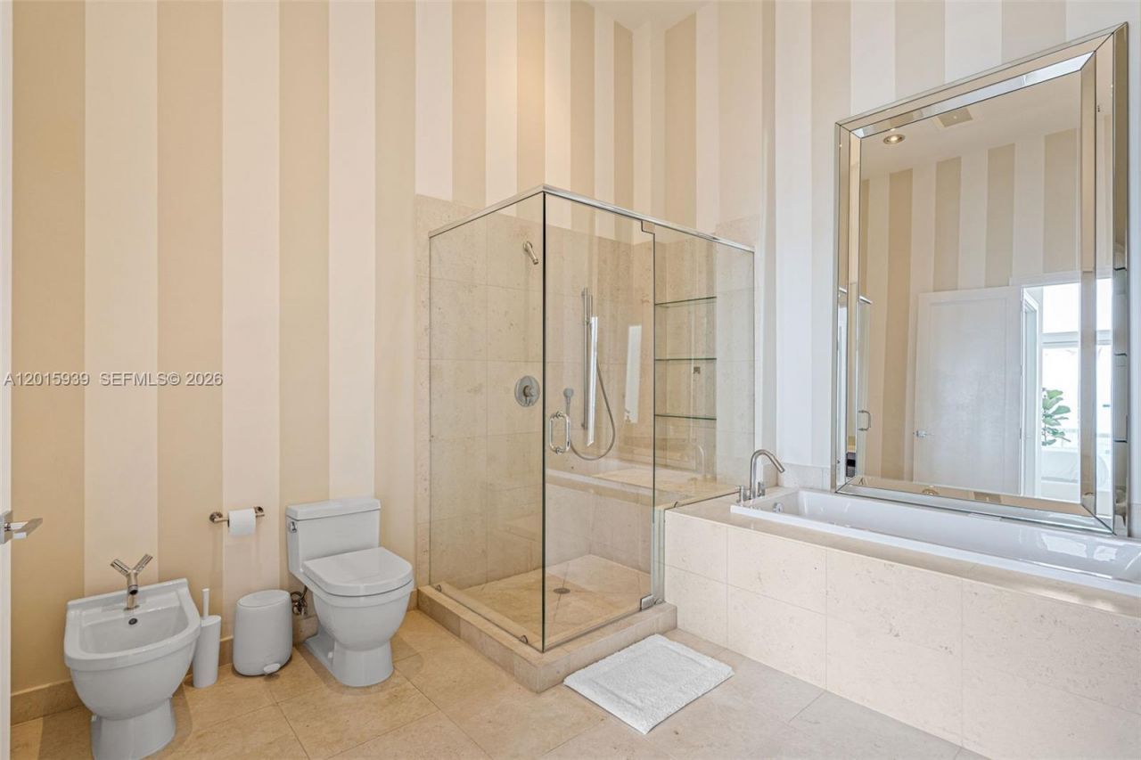 465 Brickell Ave, Unit 4101, Miami, FL 33131 Photo