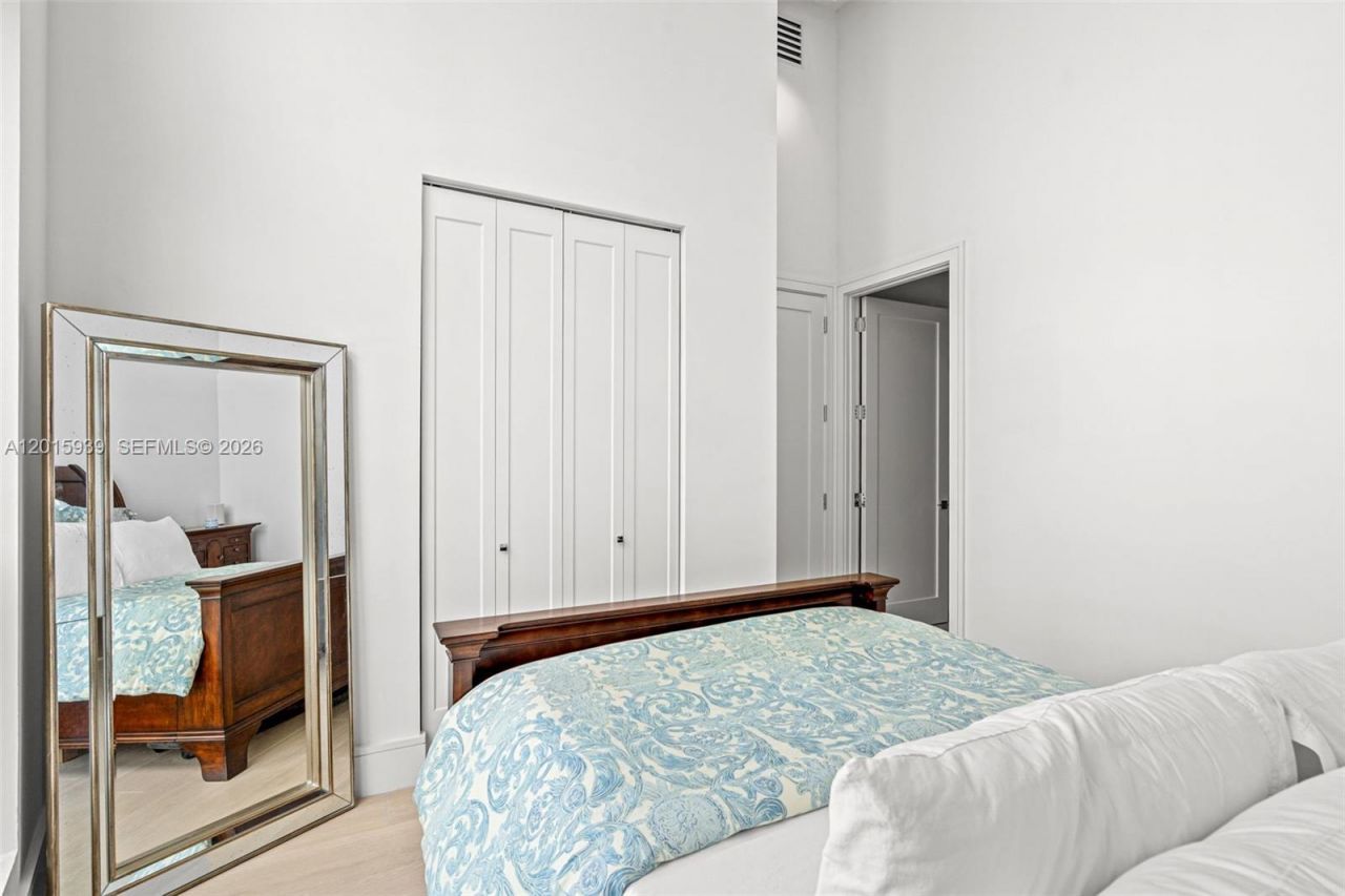 465 Brickell Ave, Unit 4101, Miami, FL 33131 Photo