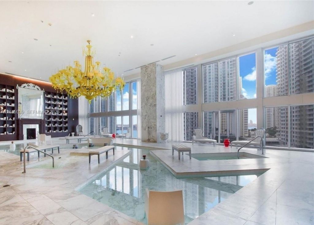 465 Brickell Ave, Unit 4101, Miami, FL 33131 Photo