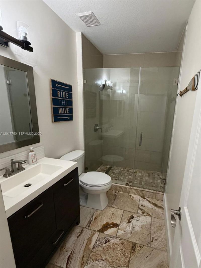1242 NE 32nd Ave, Homestead, FL 33033 Photo
