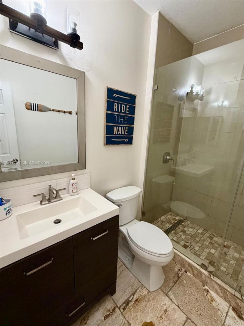 1242 NE 32nd Ave, Homestead, FL 33033 Photo