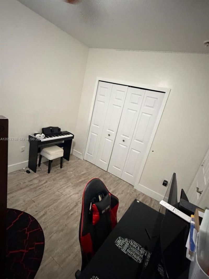 1242 NE 32nd Ave, Homestead, FL 33033 Photo