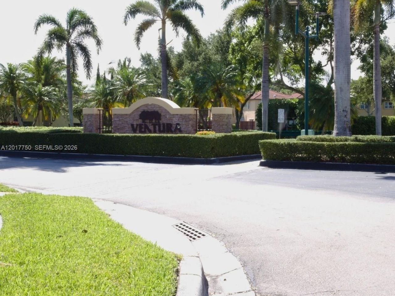 1242 NE 32nd Ave, Homestead, FL 33033 Photo