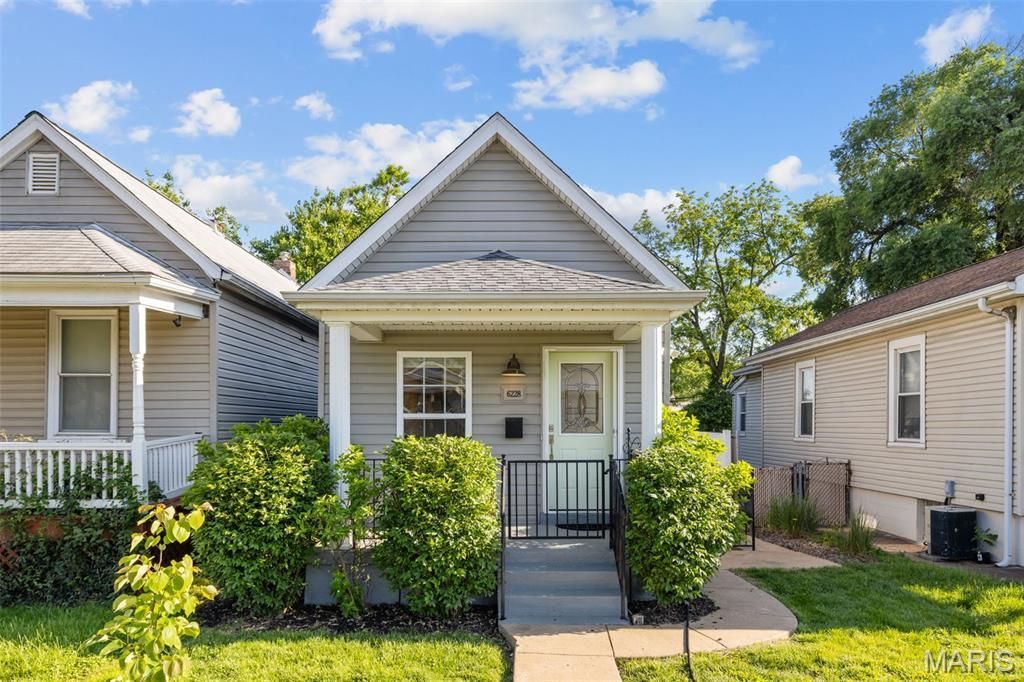 6228 Fyler Avenue, Saint Louis, MO 63139 Main Photo