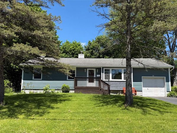 18 Cambridge Drive , Red Hook, NY 12571