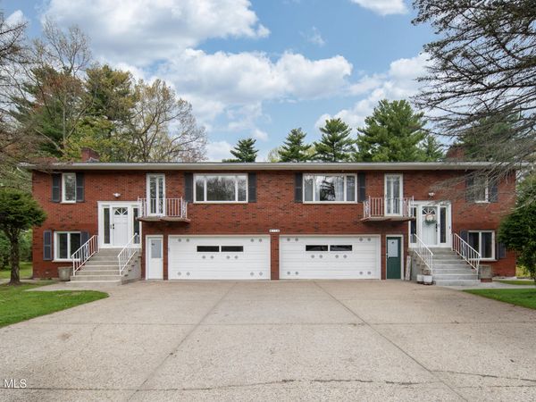 54 Route 236, Halfmoon, NY 12065