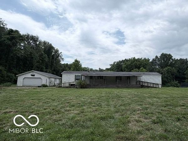 3334 W Harris Drive , West Terre Haute, IN 47885