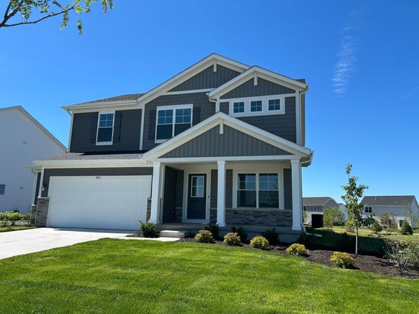 3853 Angel Oak Lane, Valparaiso, IN 46385