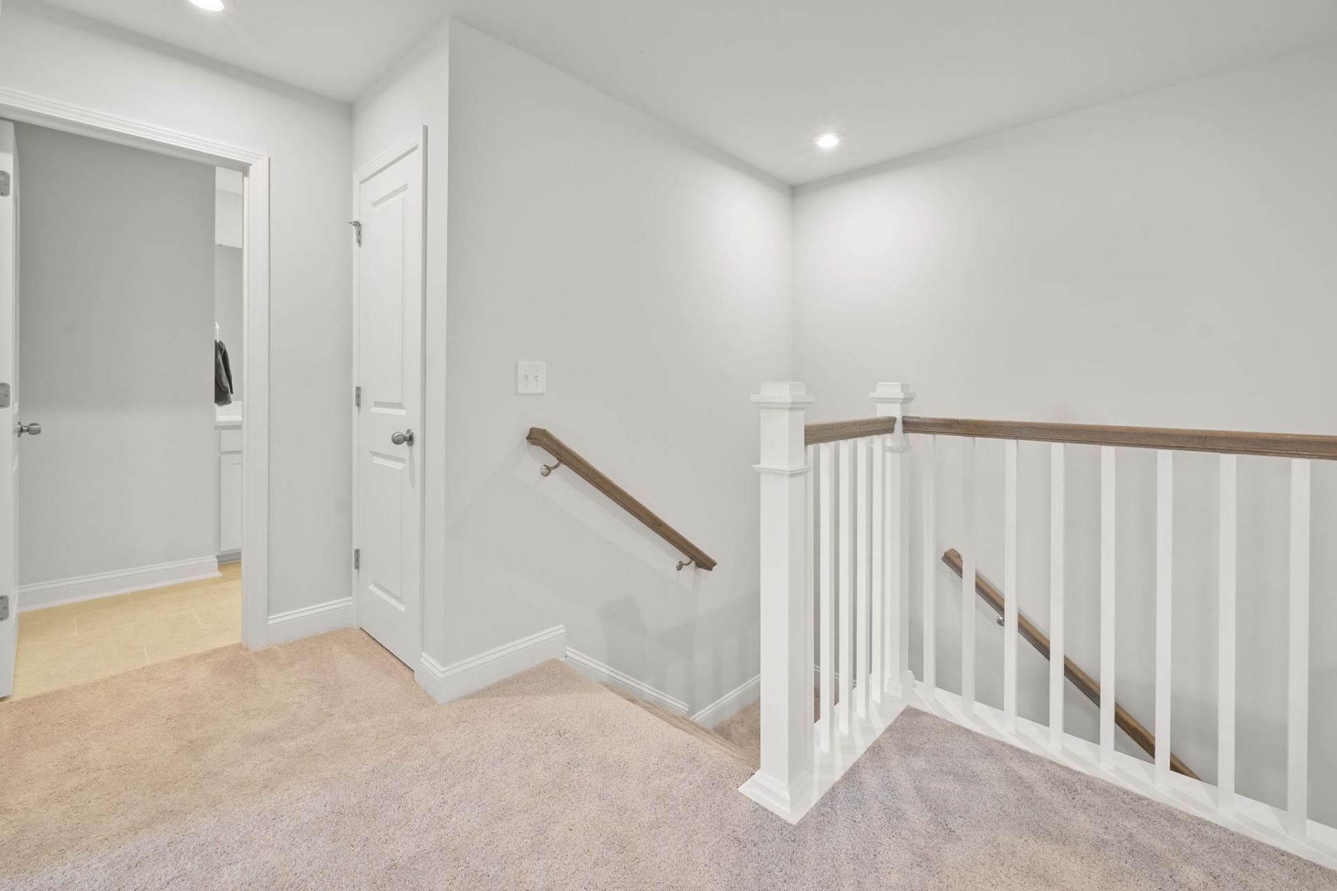 312 River Edge Dr. Photo 17
