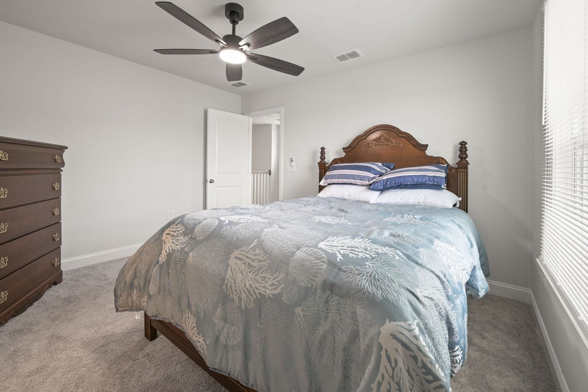 312 River Edge Dr. Photo 25