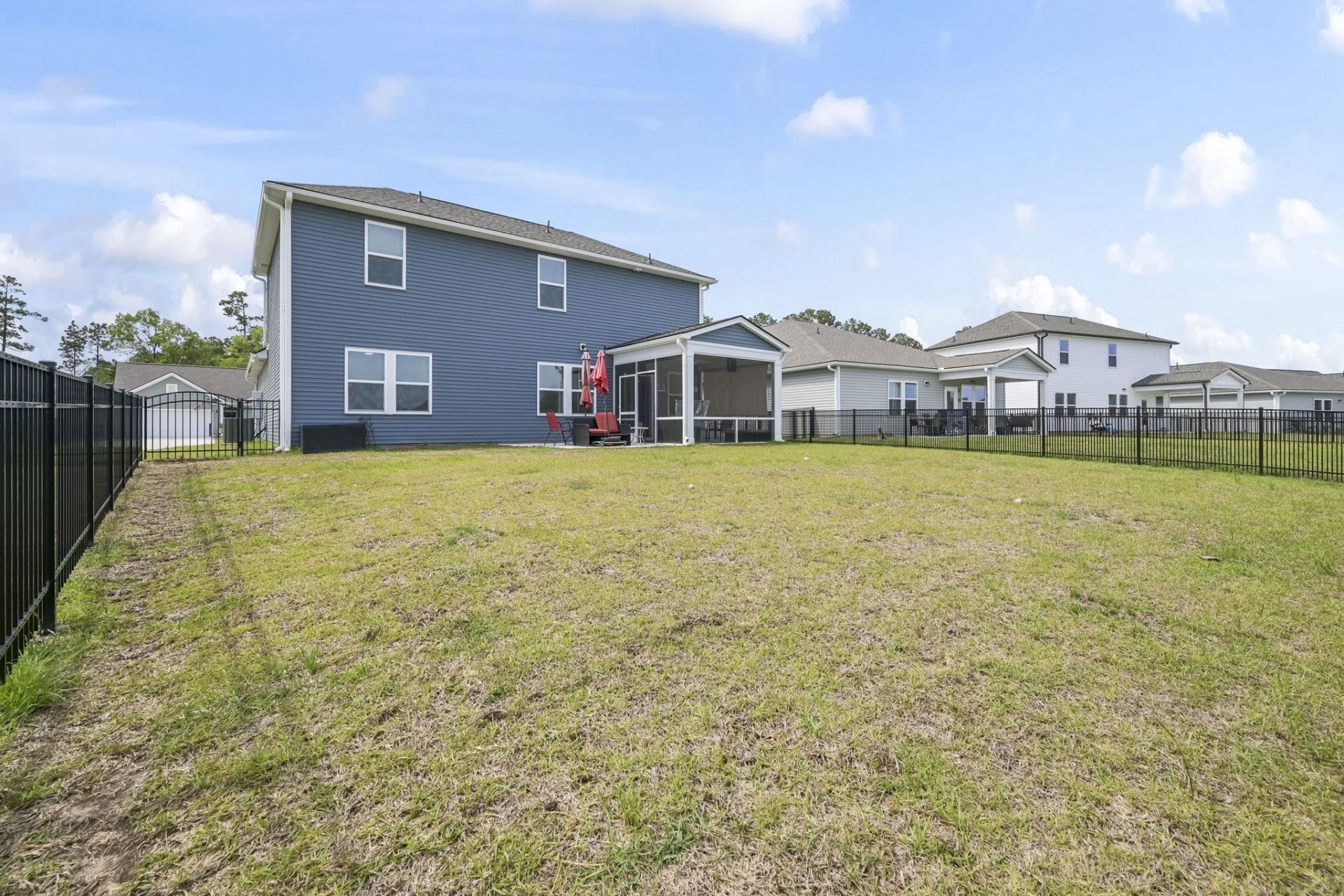 312 River Edge Dr. Photo 32