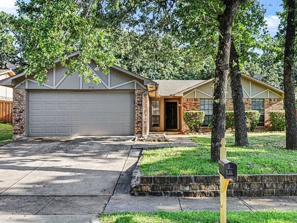 3716 Pinewood Street, Bedford, TX 76021