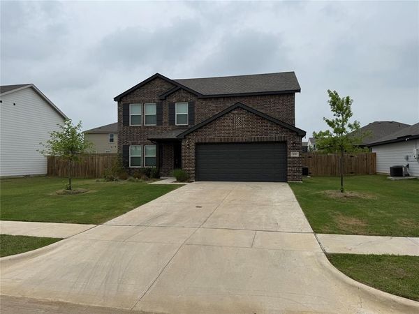109 Annabelle Street, Cleburne, TX 76031