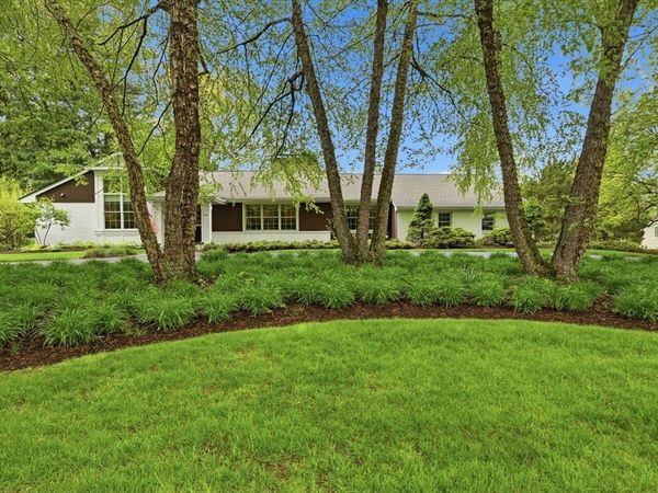64 Prynnwood Road, Longmeadow, MA 01106