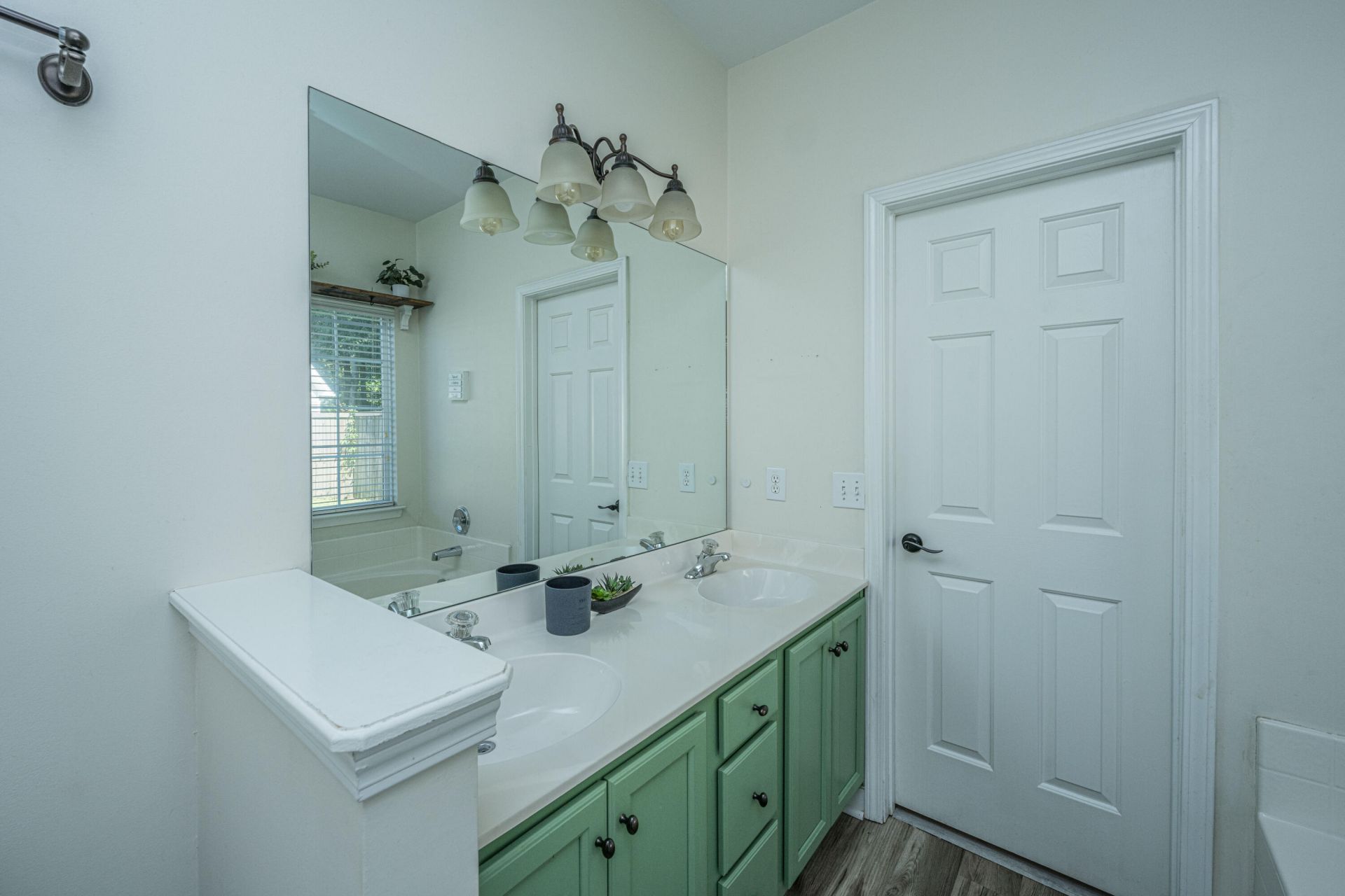 104 Equinox Circle Photo 16