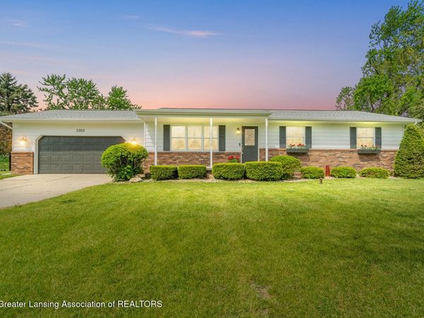 3303 N Krepps Road, St. Johns, MI 48879