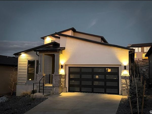789 S MILLER AVE S, North Salt Lake, UT 84054