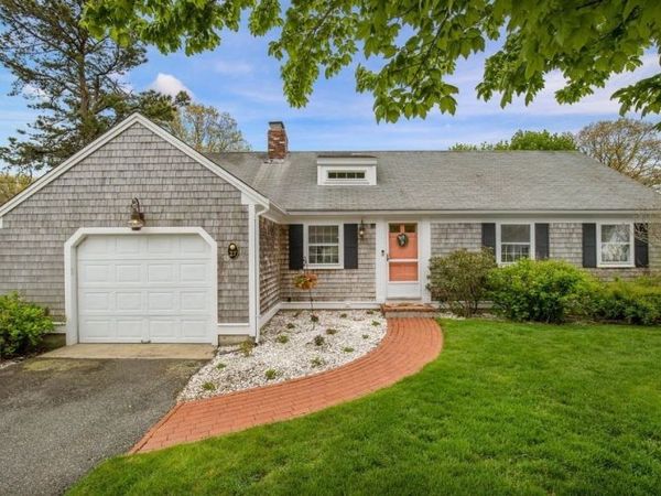 27 Porter Ln, Dennis, MA 02670