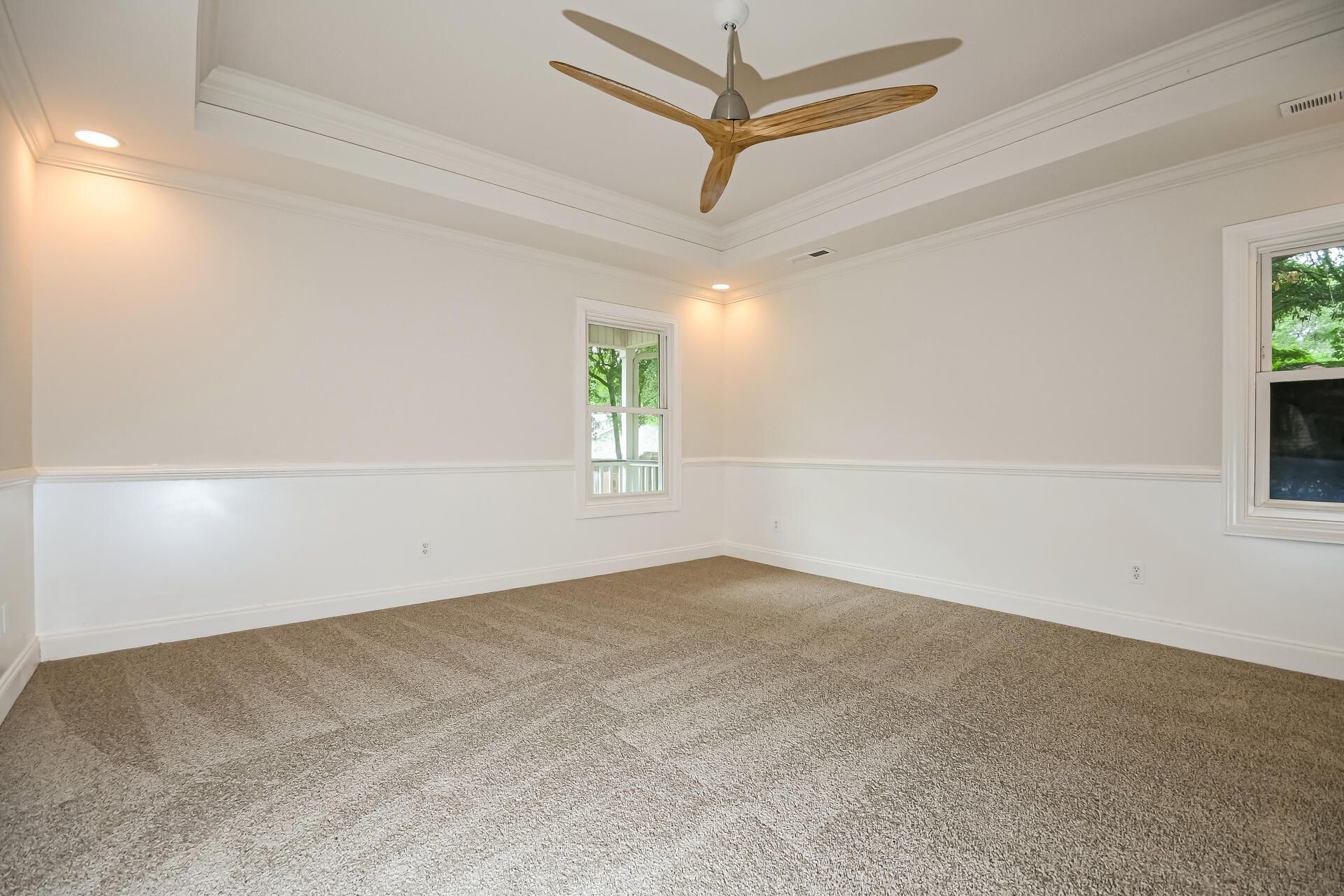 321 Eastover Circle Photo 8