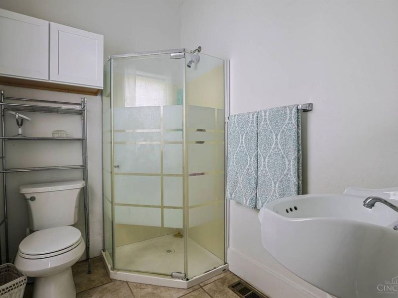 1915 W Fork Road, Cincinnati, OH 45223 Photo 19