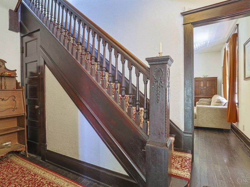 1915 W Fork Road, Cincinnati, OH 45223 Photo 5