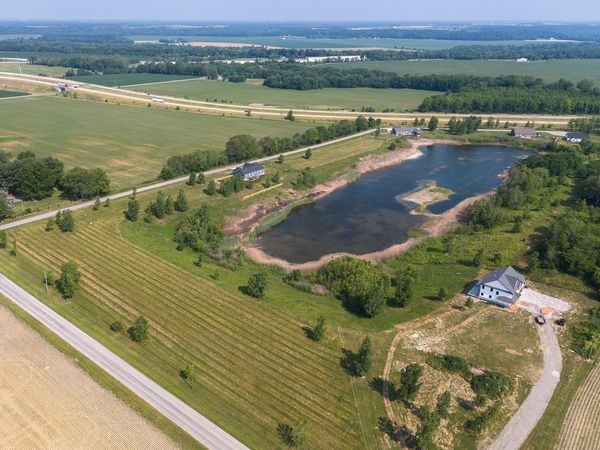 8645 W Division Line Road, Delphi, IN 46923