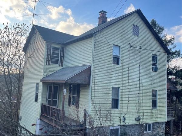 1649 Iselin Rd, Saltsburg, PA 15681