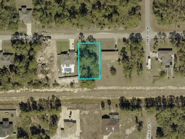 2605 17th ST W, LEHIGH ACRES, FL 33971