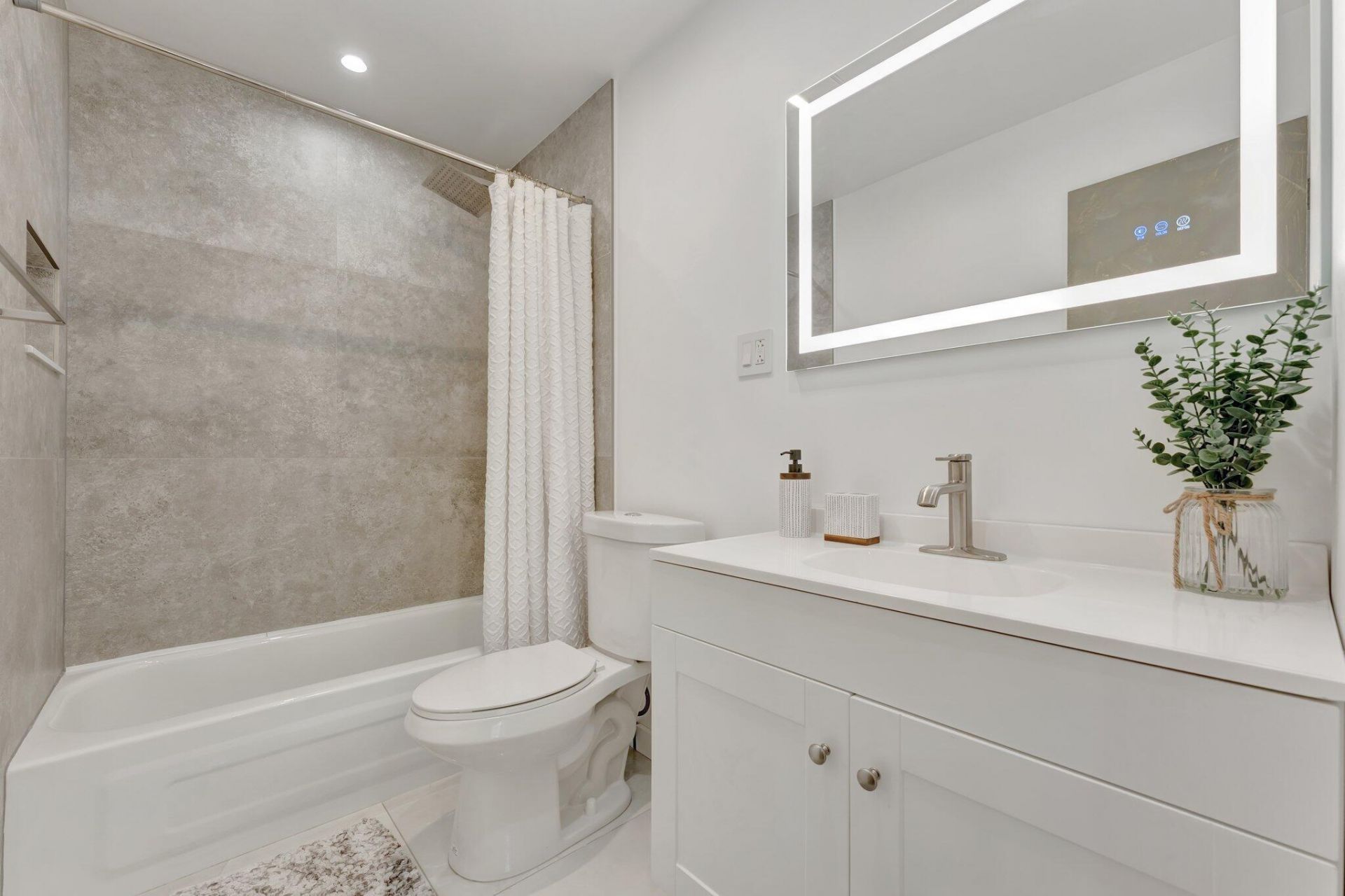 138 S Cypress Road, Unit 224, Pompano Beach, FL 33060 Photo