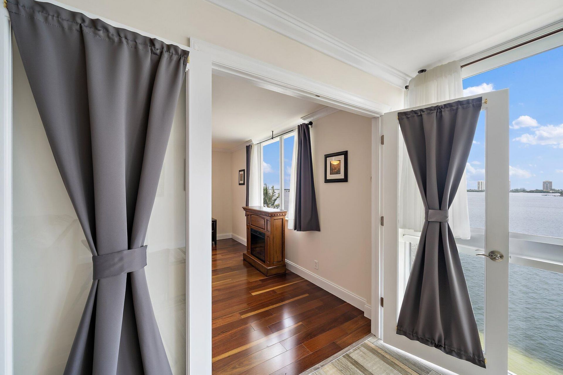 301 Lake Shore Drive, Unit 802, Lake Park, FL 33403 Photo