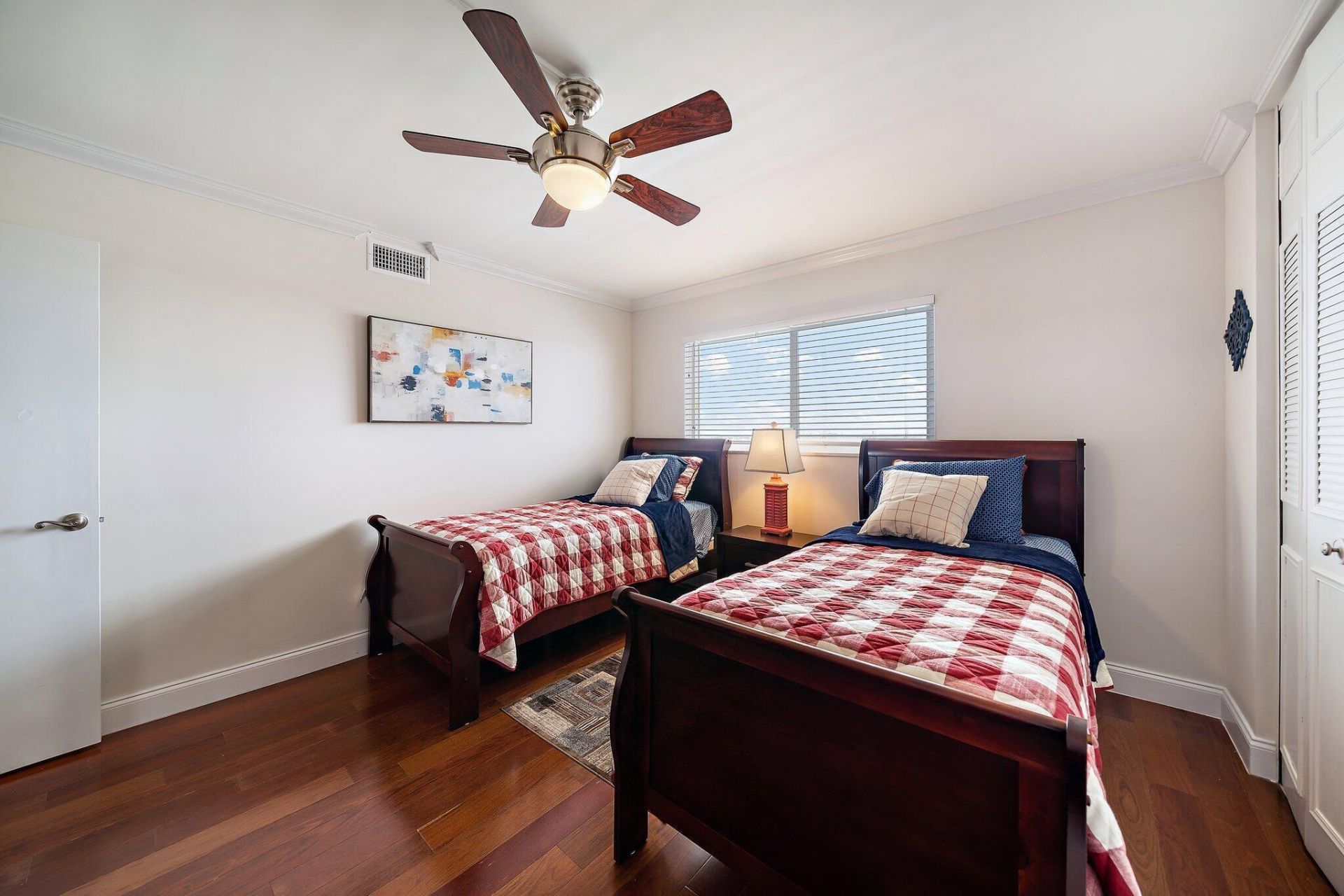 301 Lake Shore Drive, Unit 802, Lake Park, FL 33403 Photo