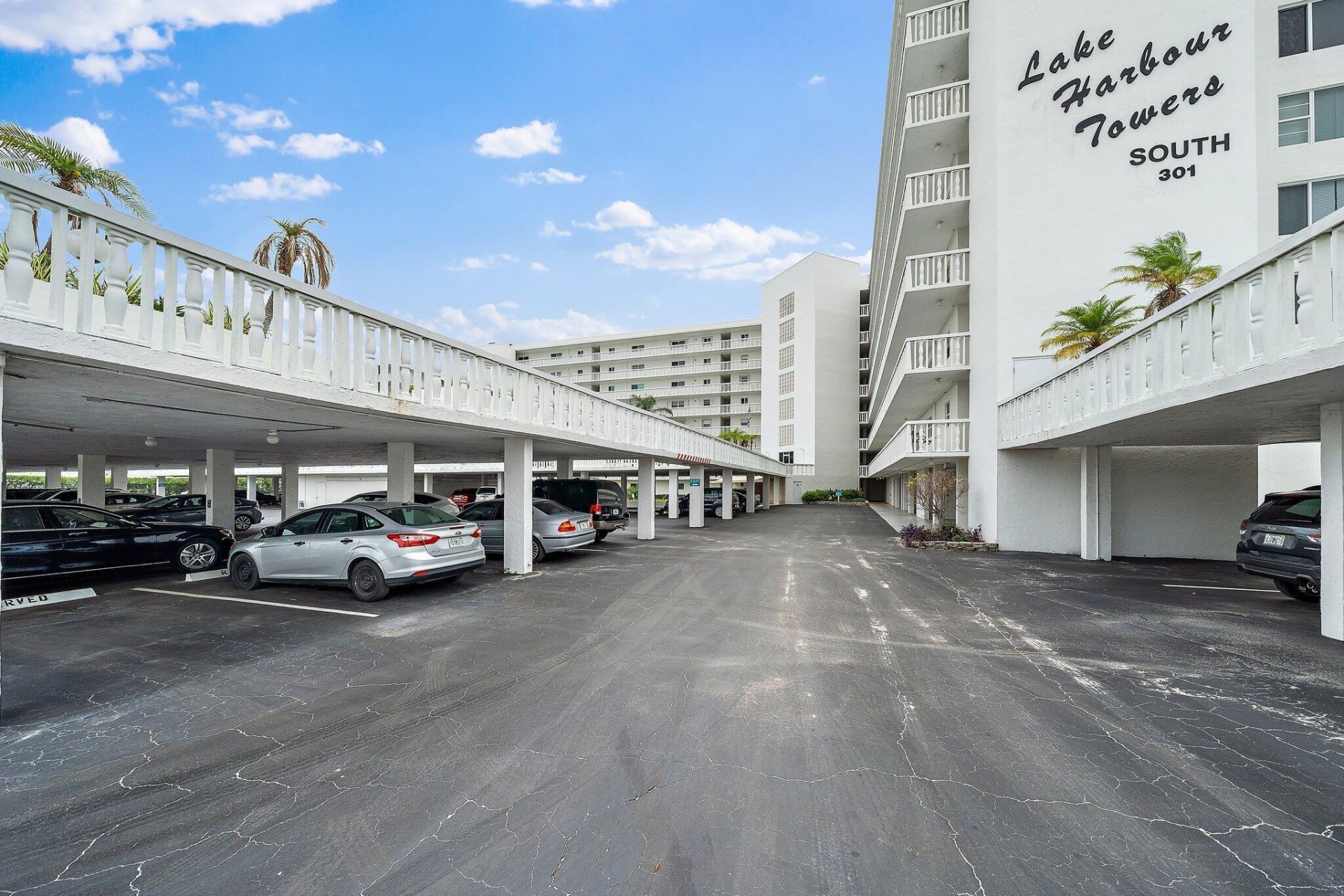 301 Lake Shore Drive, Unit 802, Lake Park, FL 33403 Photo
