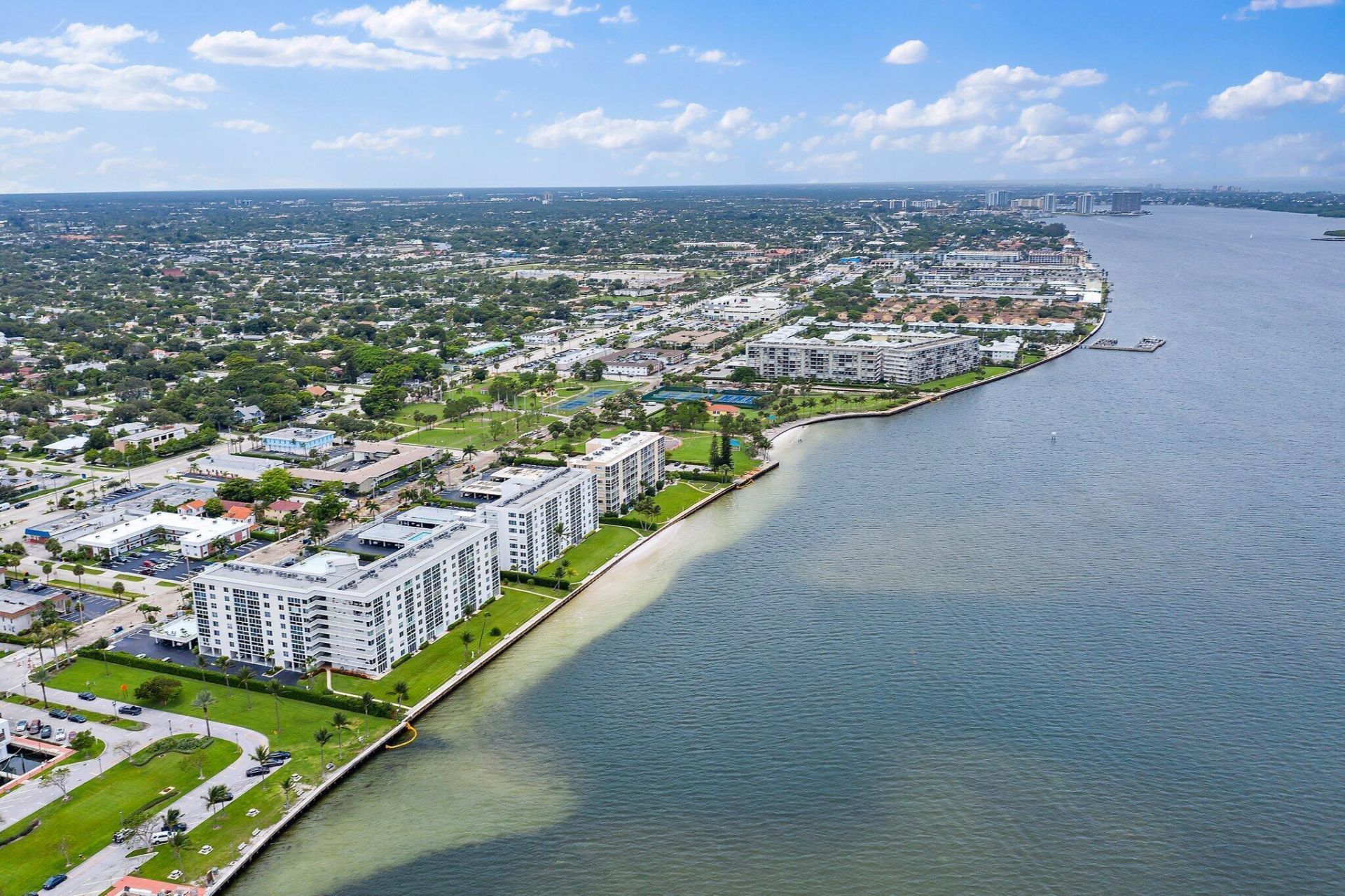 301 Lake Shore Drive, Unit 802, Lake Park, FL 33403 Photo