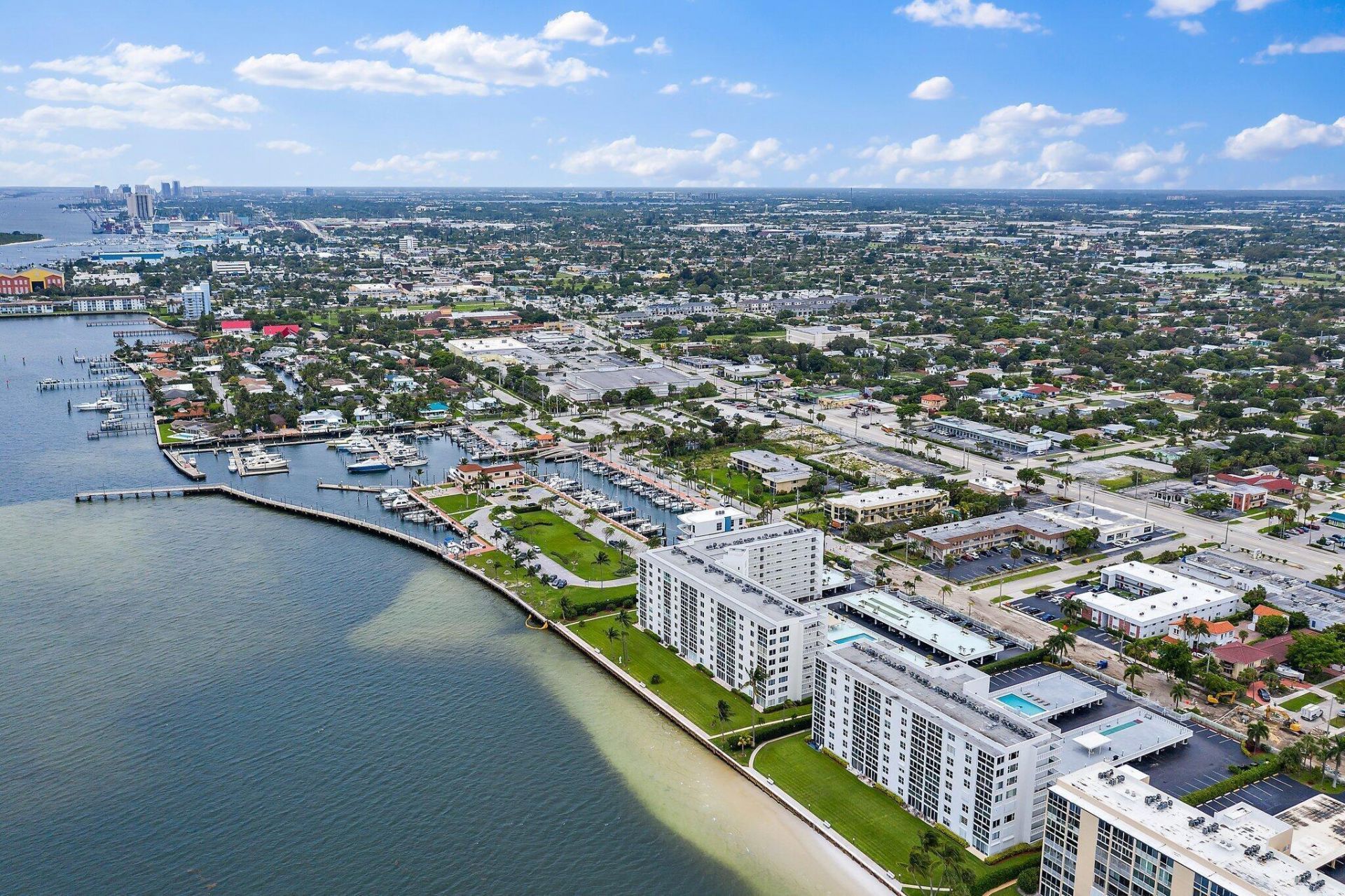 301 Lake Shore Drive, Unit 802, Lake Park, FL 33403 Photo