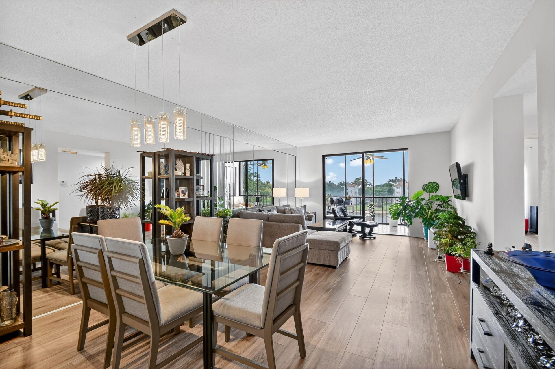 6193 Pointe Regal Circle, Unit 402, Delray Beach, FL 33484 Photo