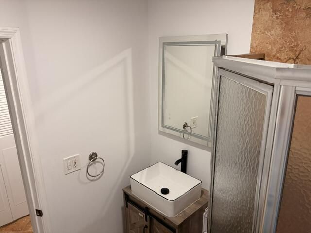 5103 NW 35th Street, Unit 401, Lauderdale Lakes, FL 33319 Photo