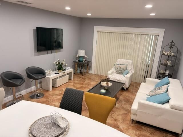 5103 NW 35th Street, Unit 401, Lauderdale Lakes, FL 33319 Photo