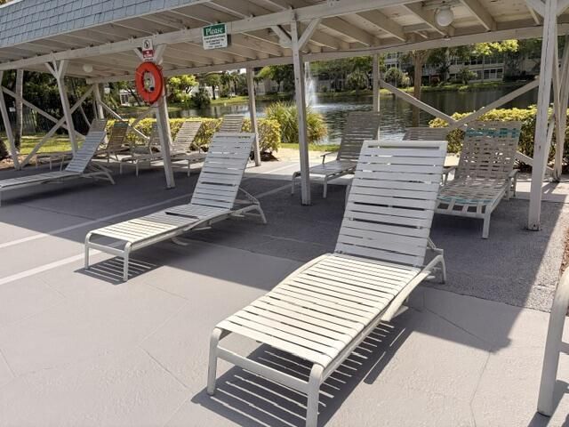 5103 NW 35th Street, Unit 401, Lauderdale Lakes, FL 33319 Photo