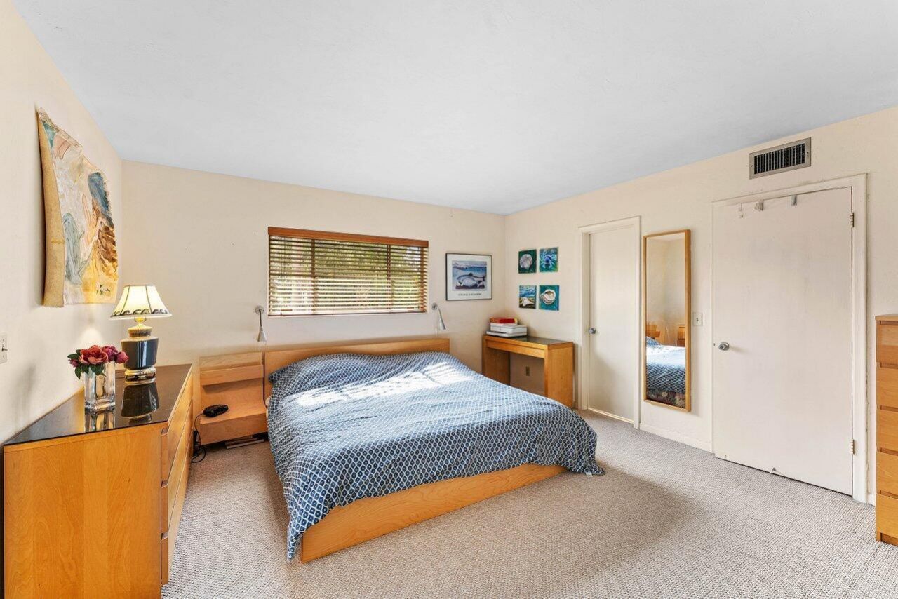 3280 Cynthia Lane, Unit 214, Lake Worth Beach, FL 33461 Photo