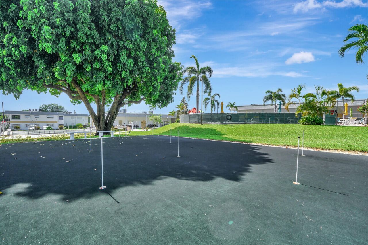 3280 Cynthia Lane, Unit 214, Lake Worth Beach, FL 33461 Photo