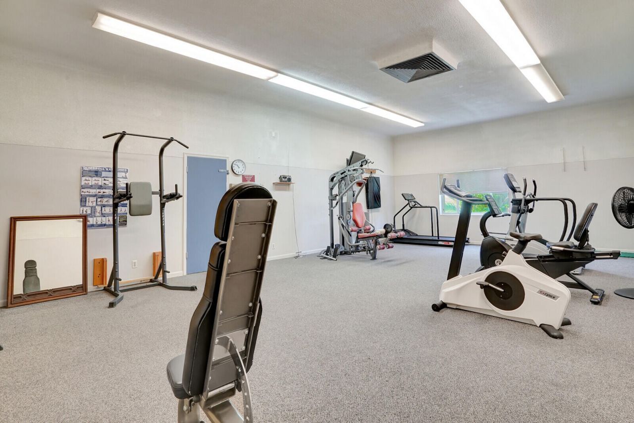 3280 Cynthia Lane, Unit 214, Lake Worth Beach, FL 33461 Photo