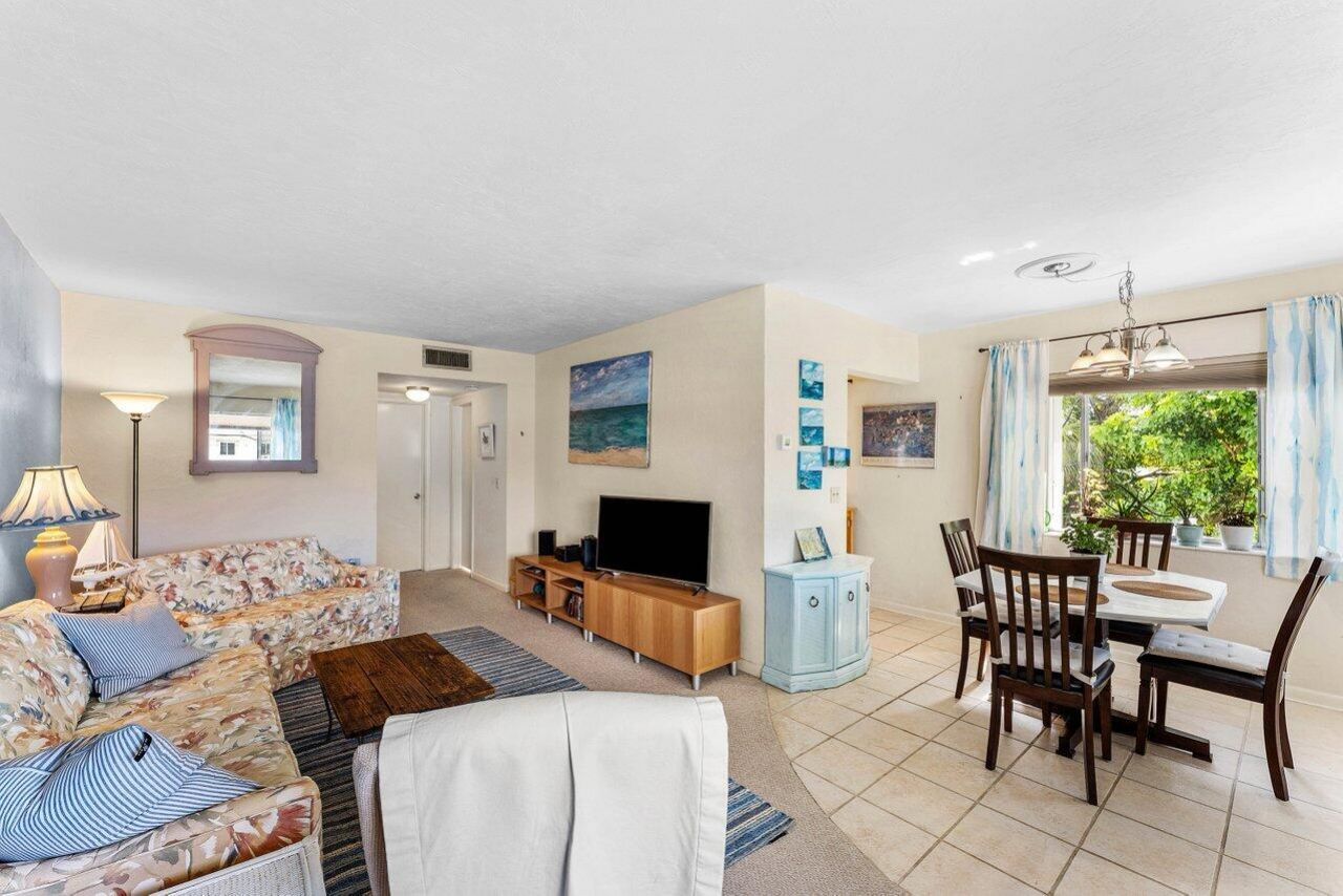 3280 Cynthia Lane, Unit 214, Lake Worth Beach, FL 33461 Photo