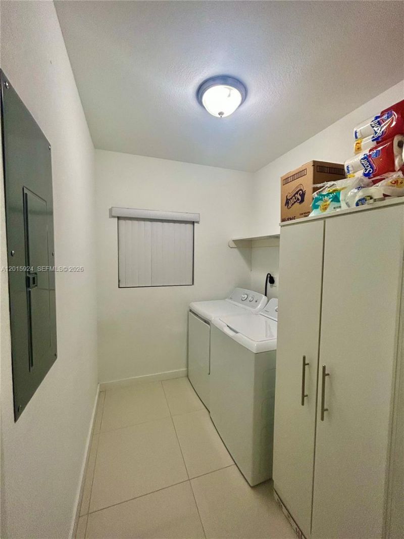 2249 NW 66th St, Unit 2249, Miami, FL 33147 Photo