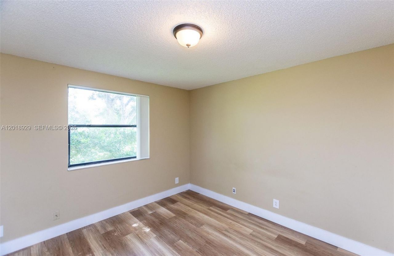 5721 Riverside Dr , Unit 202B5, Coral Springs, FL 33067 Photo