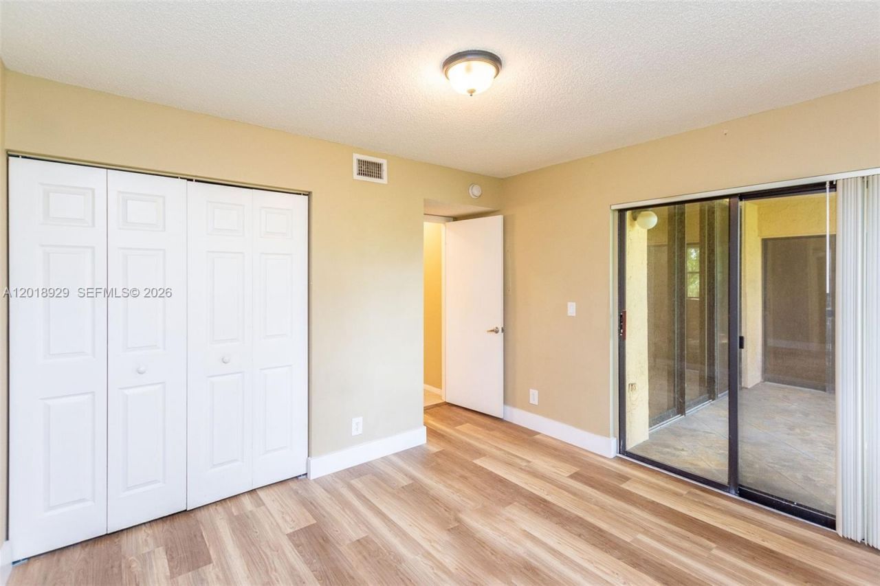 5721 Riverside Dr , Unit 202B5, Coral Springs, FL 33067 Photo