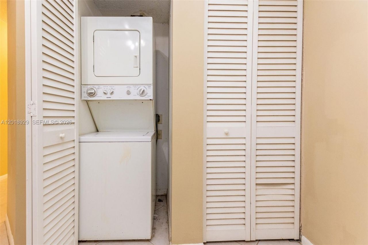 5721 Riverside Dr , Unit 202B5, Coral Springs, FL 33067 Photo
