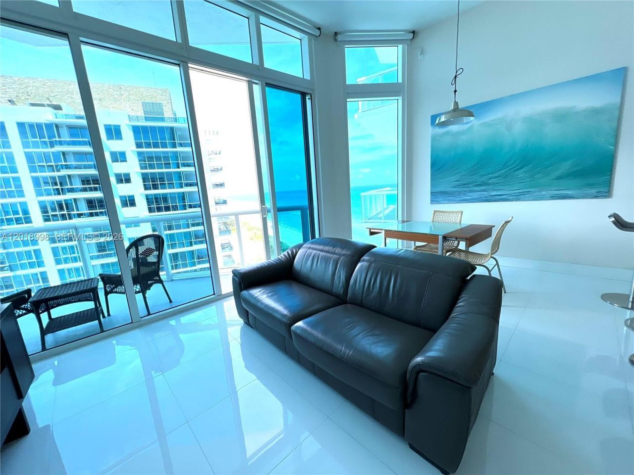 6515 Collins Ave , Unit 1801, Miami Beach, FL 33141 Photo