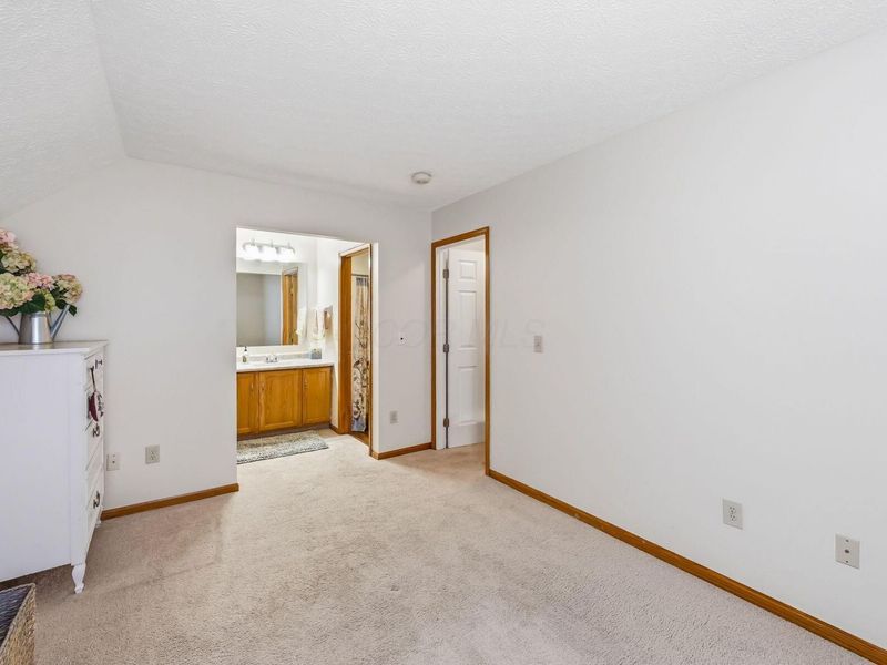 545 Brickstone Drive, Delaware, OH 43015 Photo 27