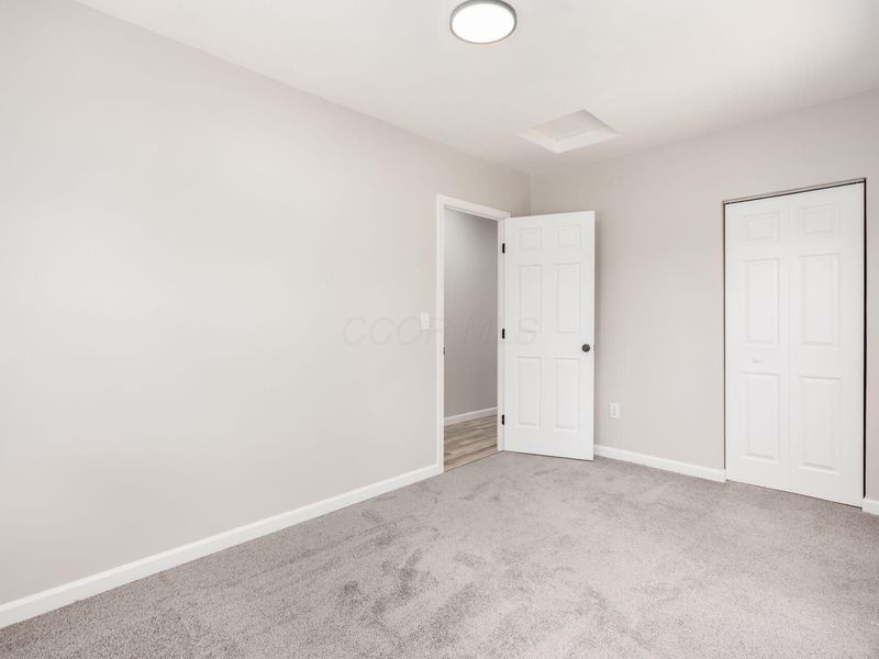 261 Dana Avenue, Columbus, OH 43223 Photo 30